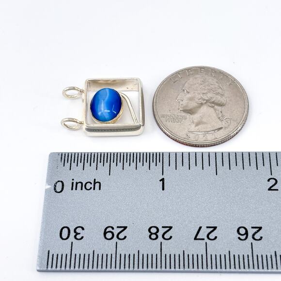 Vintage Sterling Silver 925 Dyed Blue Cat's Eye Geometric Pendant - Picture 6 of 7